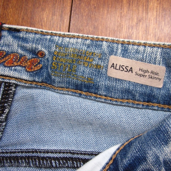 Mavi - Alissa - High Rise, Super Skinny Jeans - Picture 5 of 8